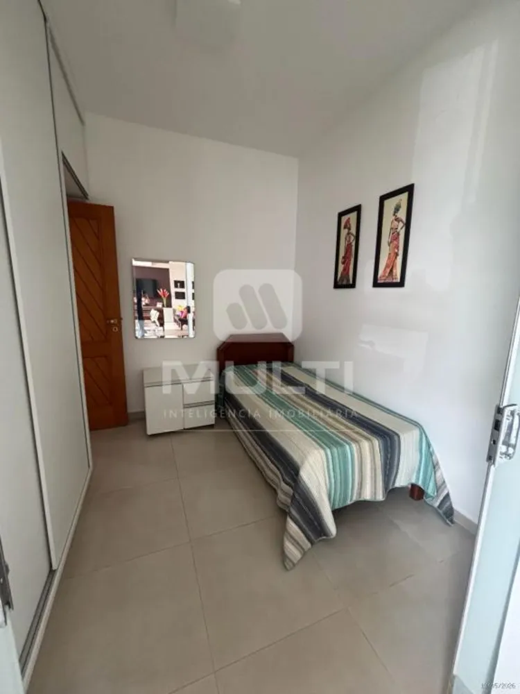 Casa, 6 quartos, 375 m² - Foto 12