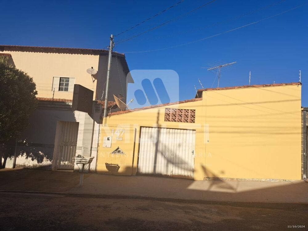 Casa à venda com 2 quartos, 124m² - Foto 11
