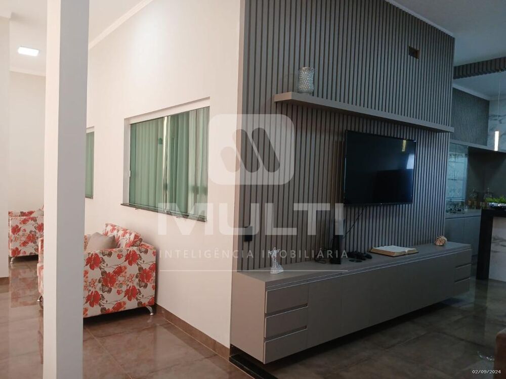 Prédio Inteiro, 180 m² - Foto 1