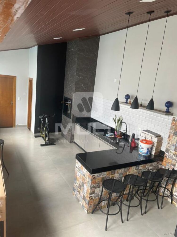 Casa, 3 quartos, 310 m² - Foto 19