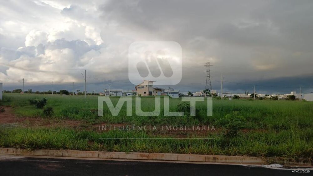 Terreno, 250 m² - Foto 1