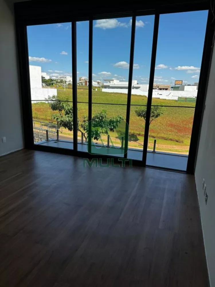 Casa de Condomínio à venda com 3 quartos, 293m² - Foto 5