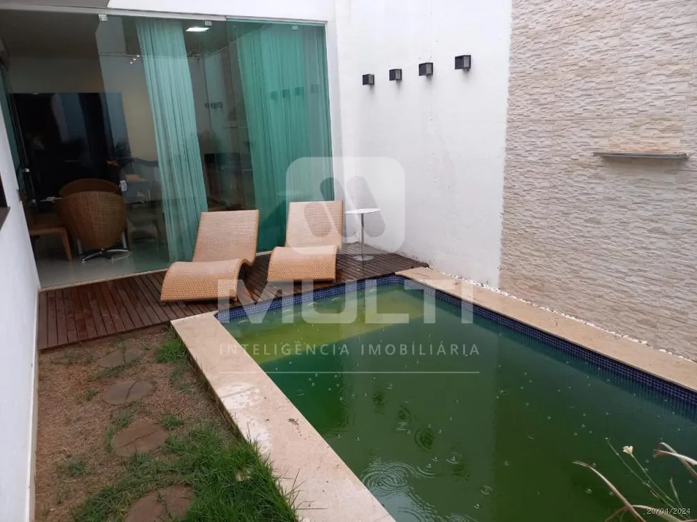 Casa, 2 quartos, 220 m² - Foto 1