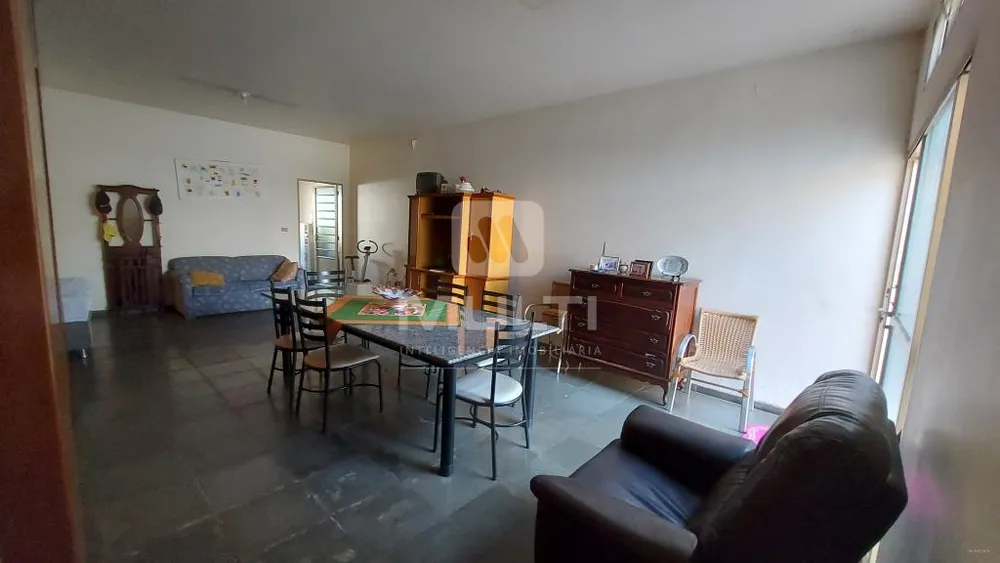 Casa, 2 quartos, 454 m² - Foto 4