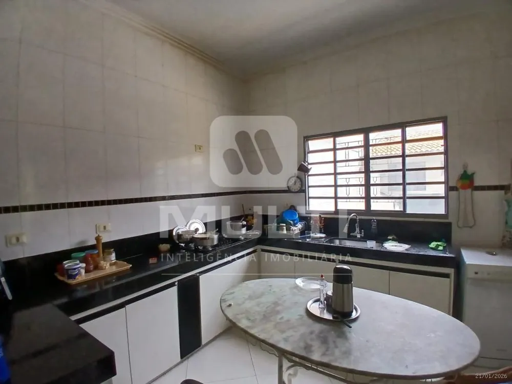 Casa, 4 quartos, 320 m² - Foto 12