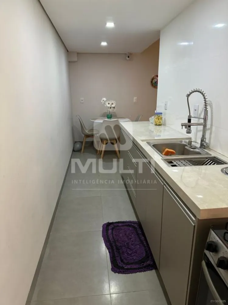Casa, 3 quartos, 200 m² - Foto 2