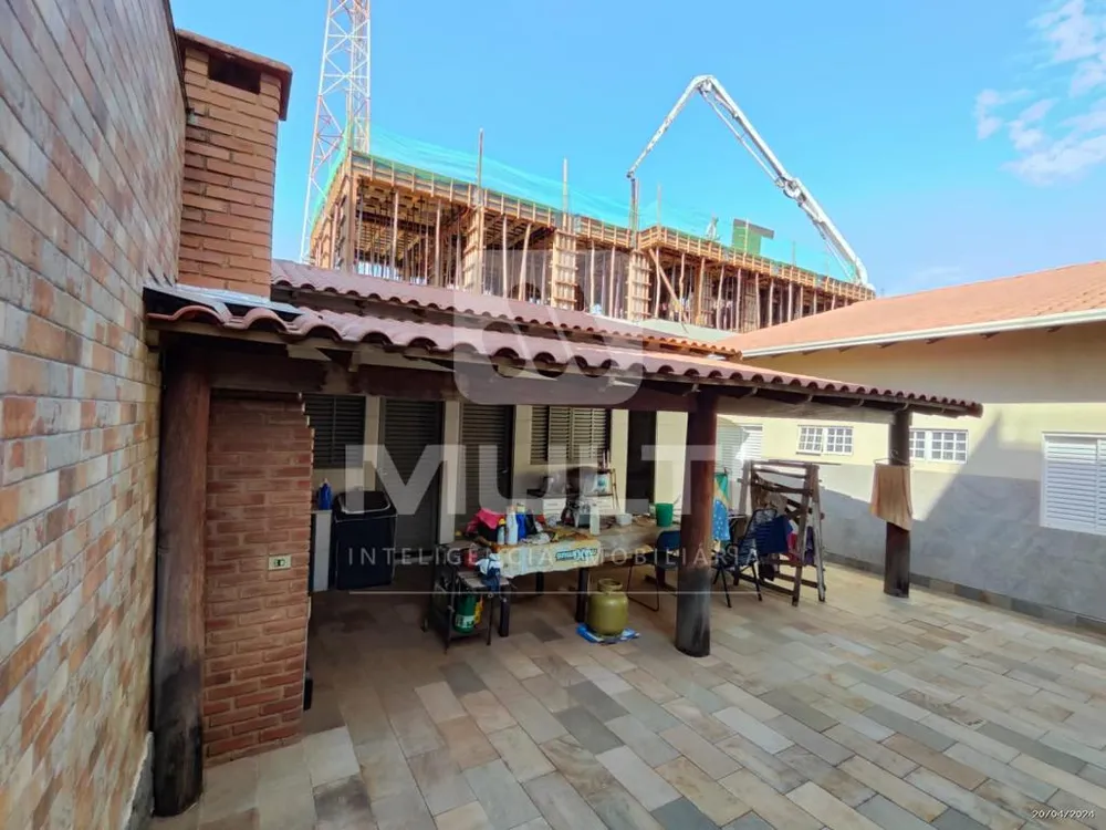 Casa, 5 quartos, 234 m² - Foto 11