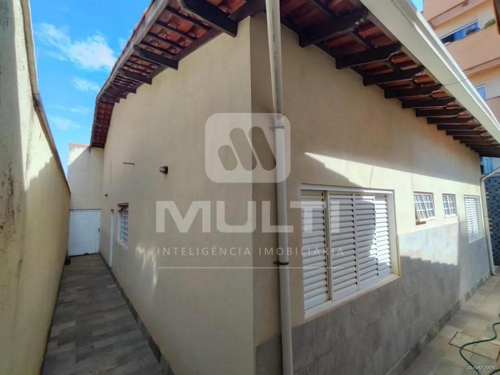 Casa, 5 quartos, 234 m² - Foto 9