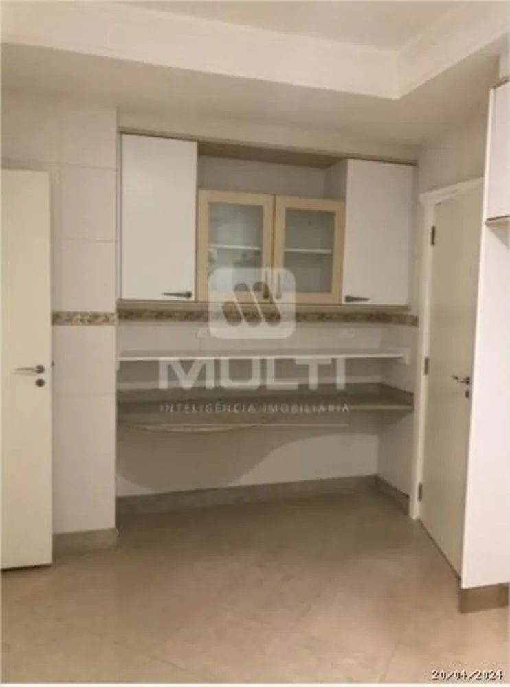 Casa, 4 quartos, 582 m² - Foto 9