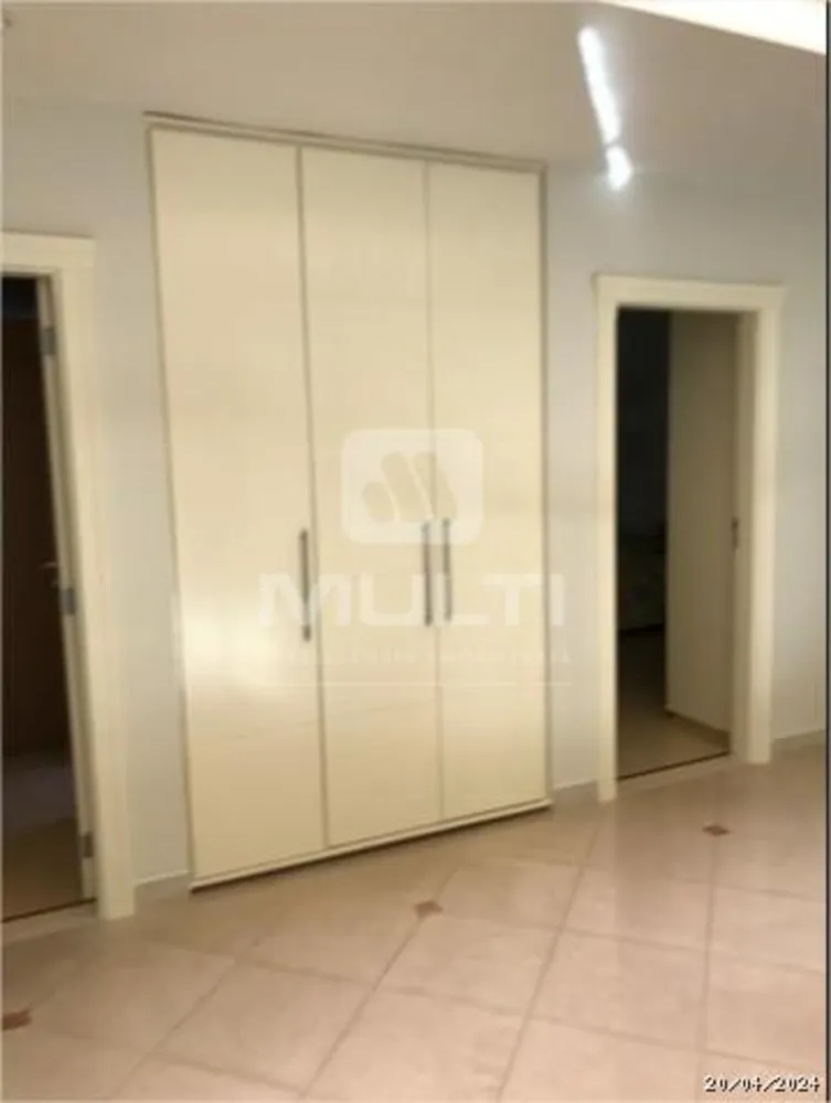 Casa, 4 quartos, 582 m² - Foto 4