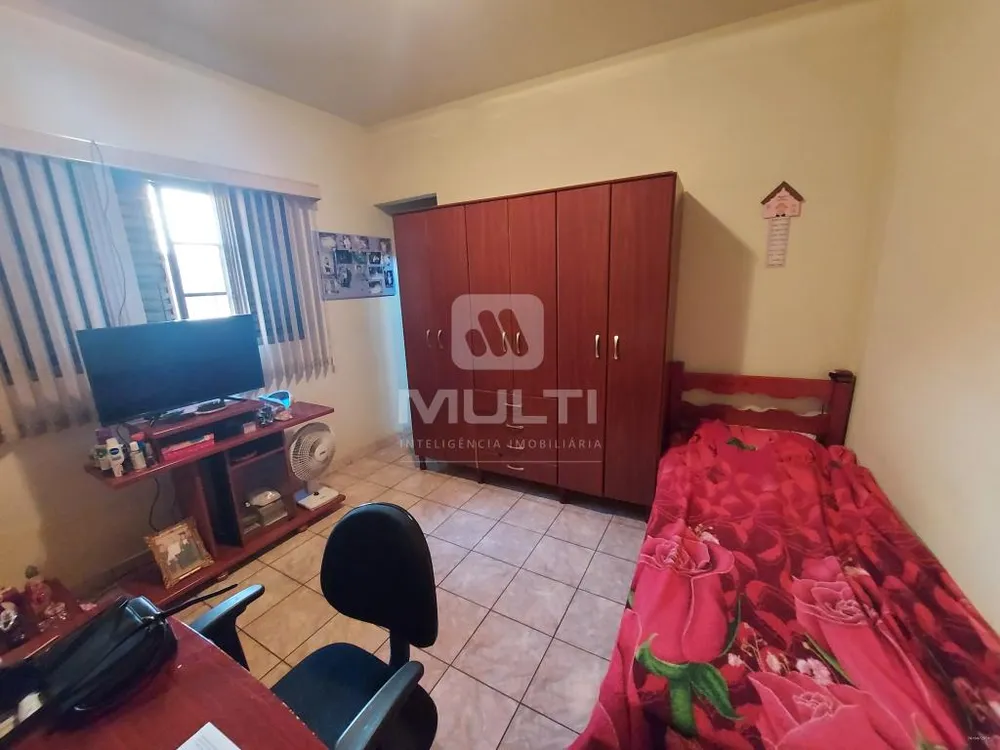 Casa, 4 quartos, 284 m² - Foto 4