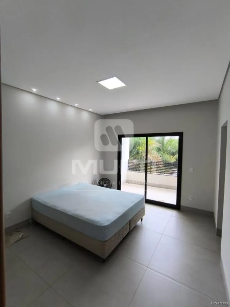 Casa, 3 quartos, 230 m² - Foto 7