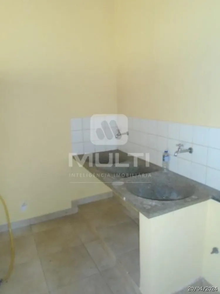 Casa, 3 quartos, 250 m² - Foto 12
