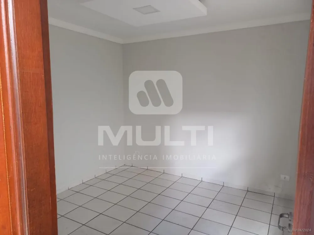 Casa, 5 quartos, 250 m² - Foto 11