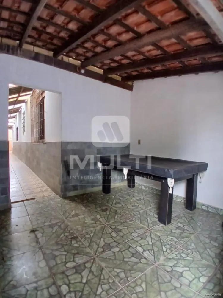 Casa, 3 quartos, 215 m² - Foto 11
