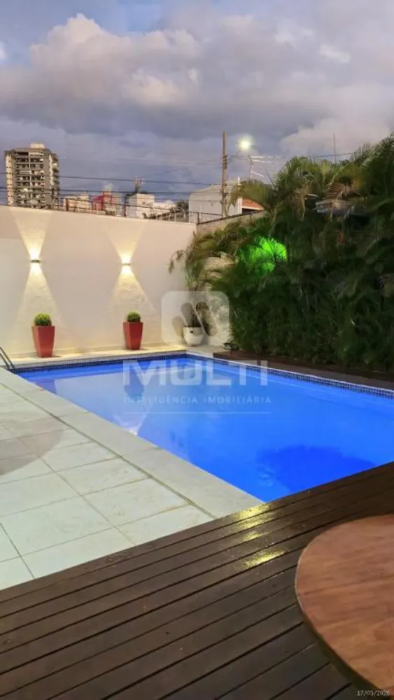 Casa, 4 quartos, 360 m² - Foto 1