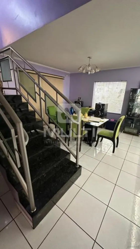 Casa, 3 quartos, 288 m² - Foto 2