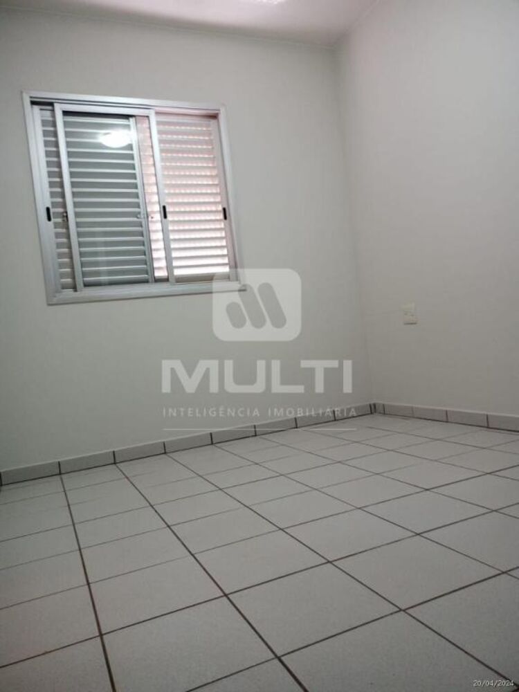 Apartamento, 3 quartos, 83 m² - Foto 2