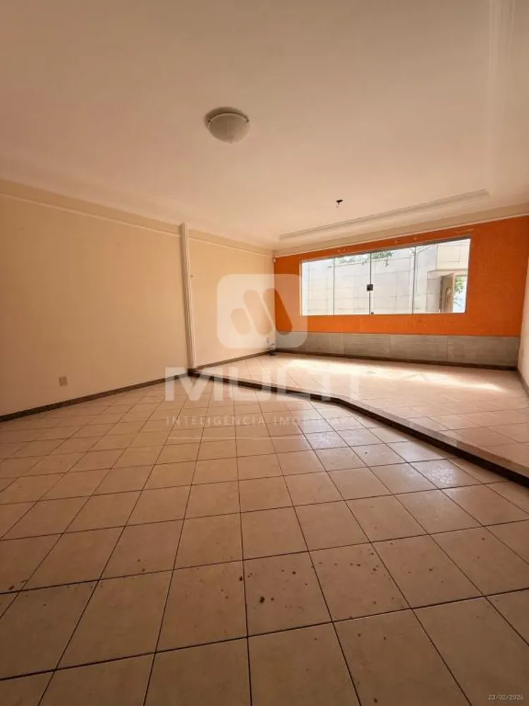 Casa, 4 quartos, 250 m² - Foto 7