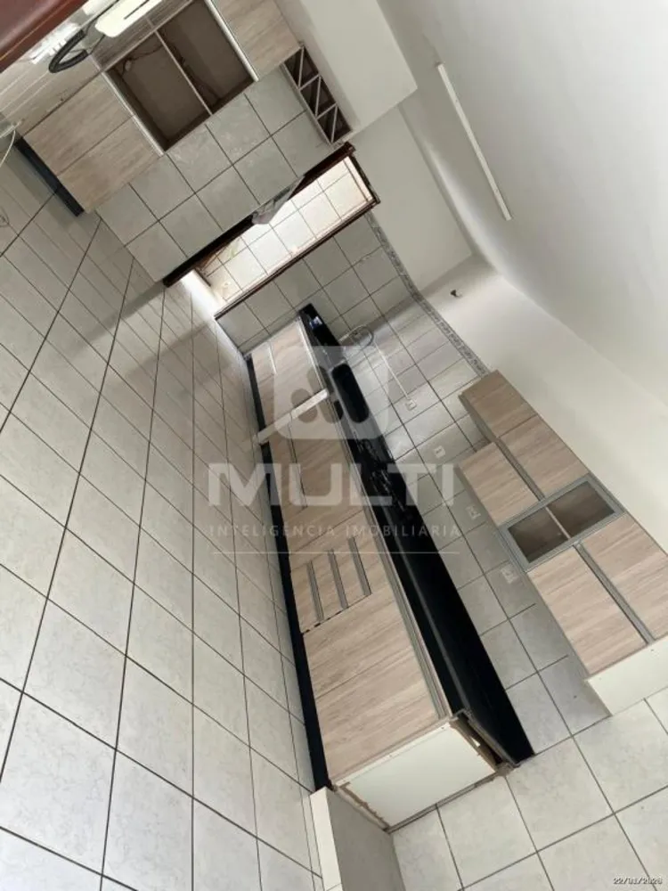 Casa, 3 quartos, 200 m² - Foto 1