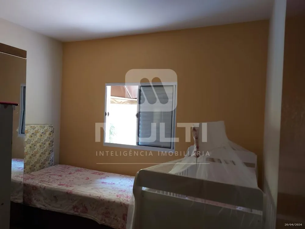 Casa, 3 quartos, 124 m² - Foto 2
