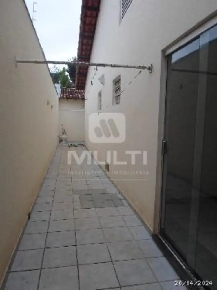 Casa, 4 quartos, 331 m² - Foto 10
