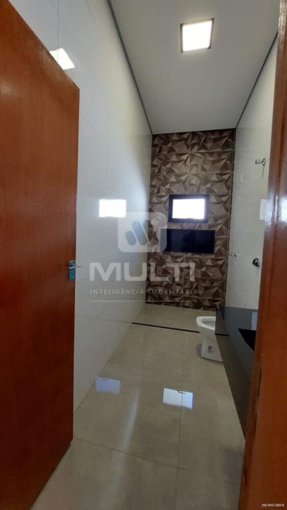 Casa à venda com 3 quartos, 180m² - Foto 10