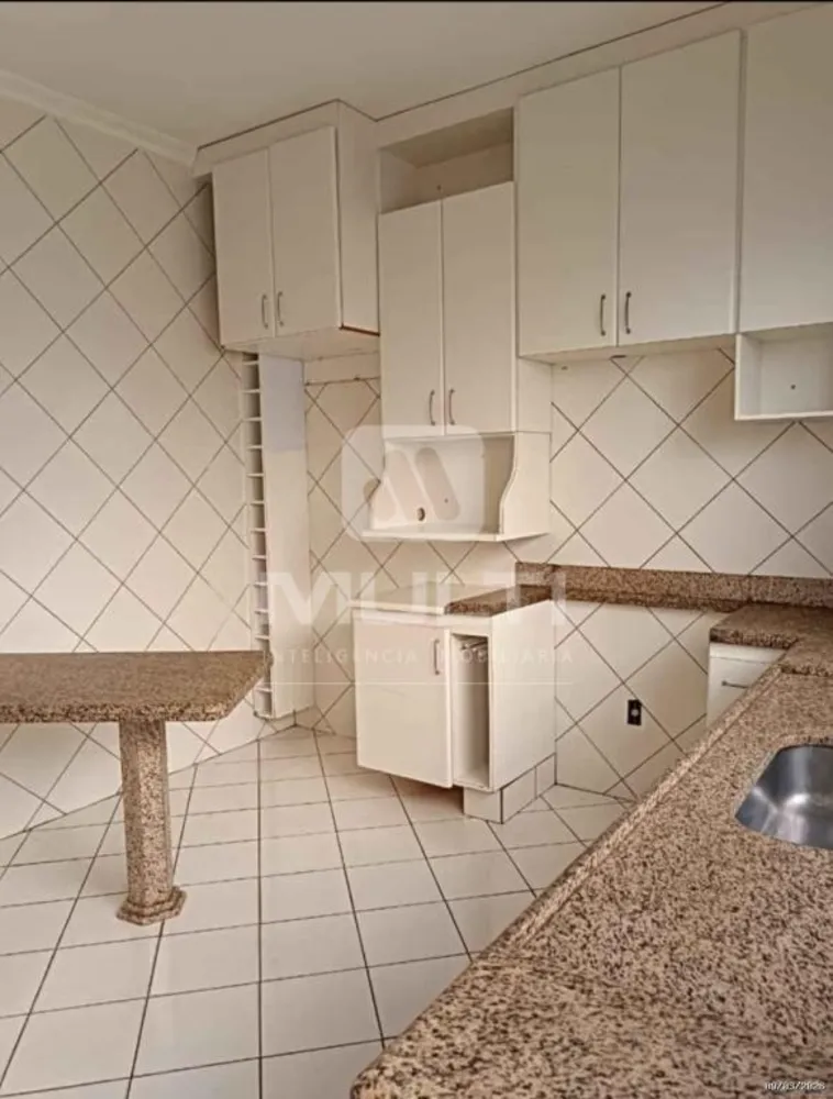 Casa, 3 quartos, 200 m² - Foto 3