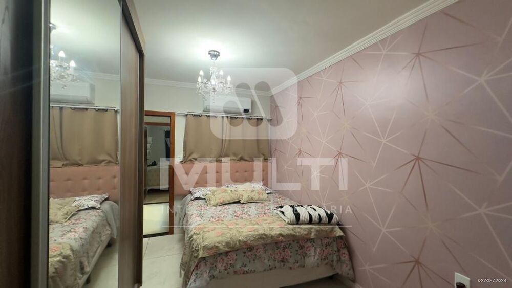 Casa, 3 quartos, 222 m² - Foto 27