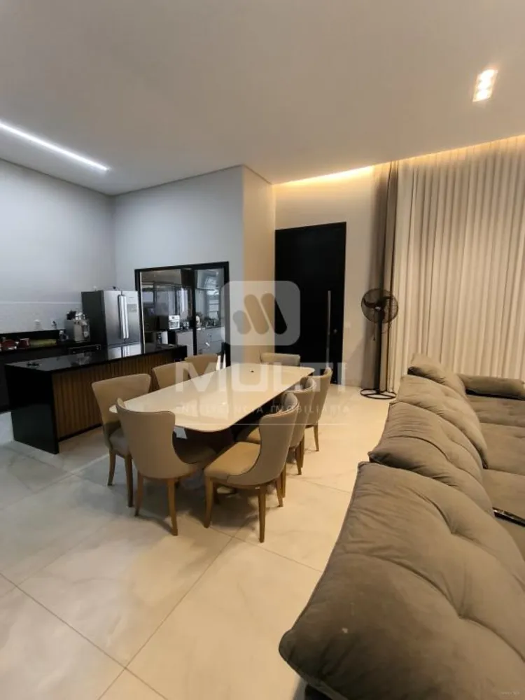 Casa, 3 quartos, 516 m² - Foto 1
