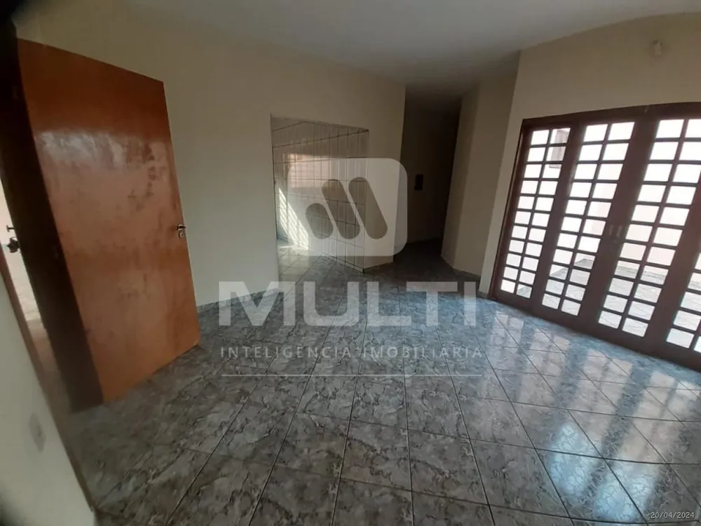Casa, 3 quartos, 159 m² - Foto 4