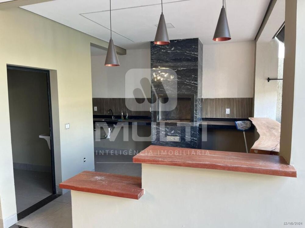 Casa, 1 quarto, 204 m² - Foto 6
