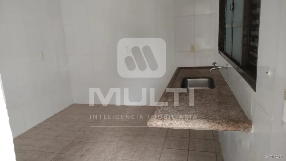 Casa, 3 quartos, 130 m² - Foto 3