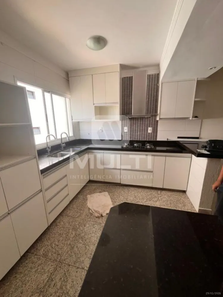 Cobertura, 3 quartos, 180 m² - Foto 8