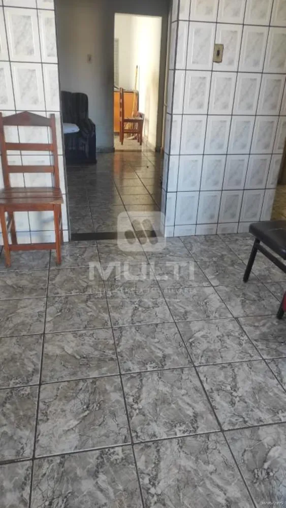 Casa, 3 quartos, 70 m² - Foto 1