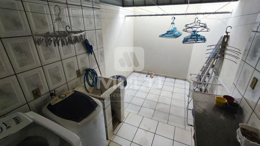 Casa, 4 quartos, 300 m² - Foto 24