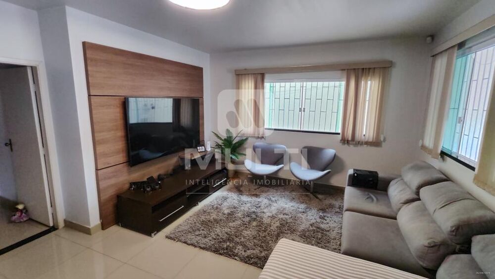 Casa, 4 quartos, 300 m² - Foto 23