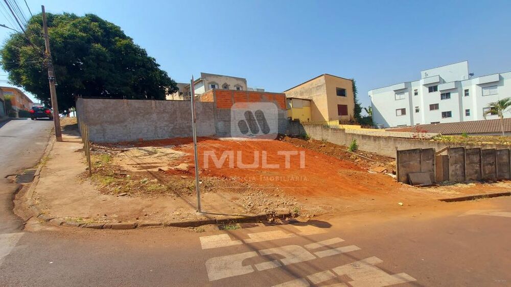 Terreno, 337 m² - Foto 2