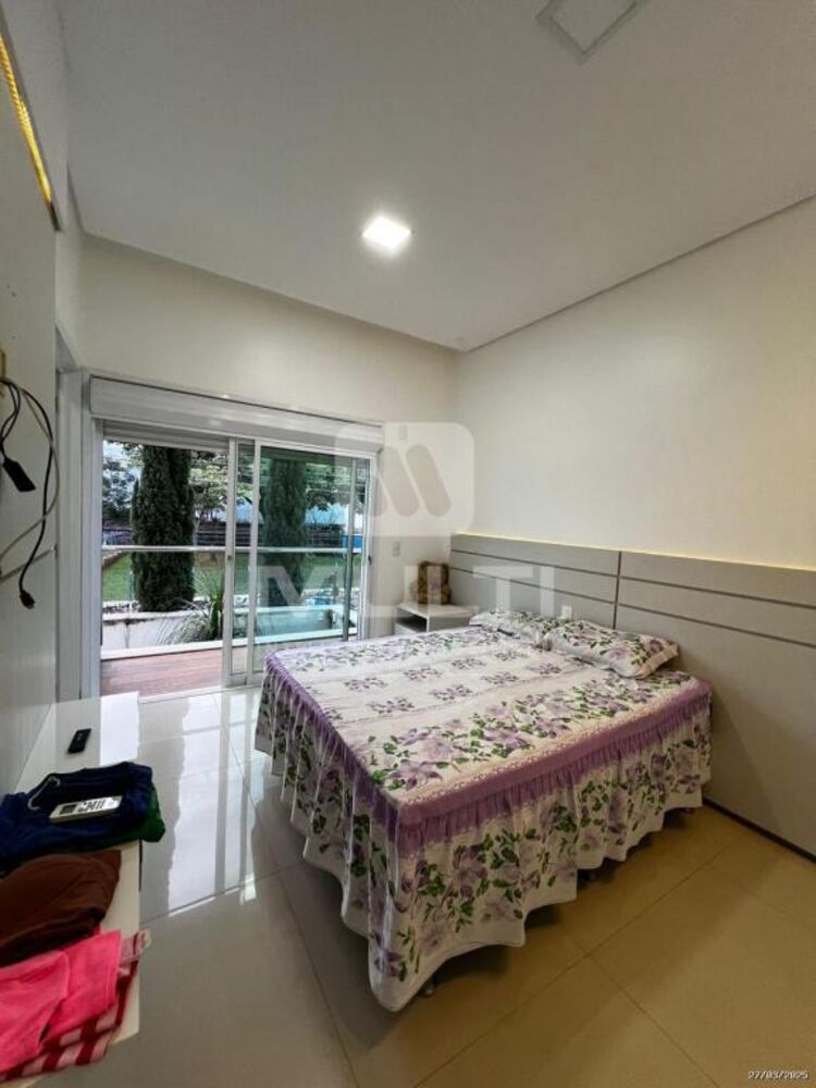 Casa, 3 quartos, 256 m² - Foto 9