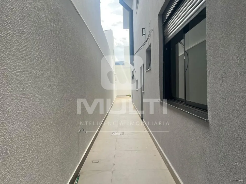 Casa, 4 quartos, 319 m² - Foto 3