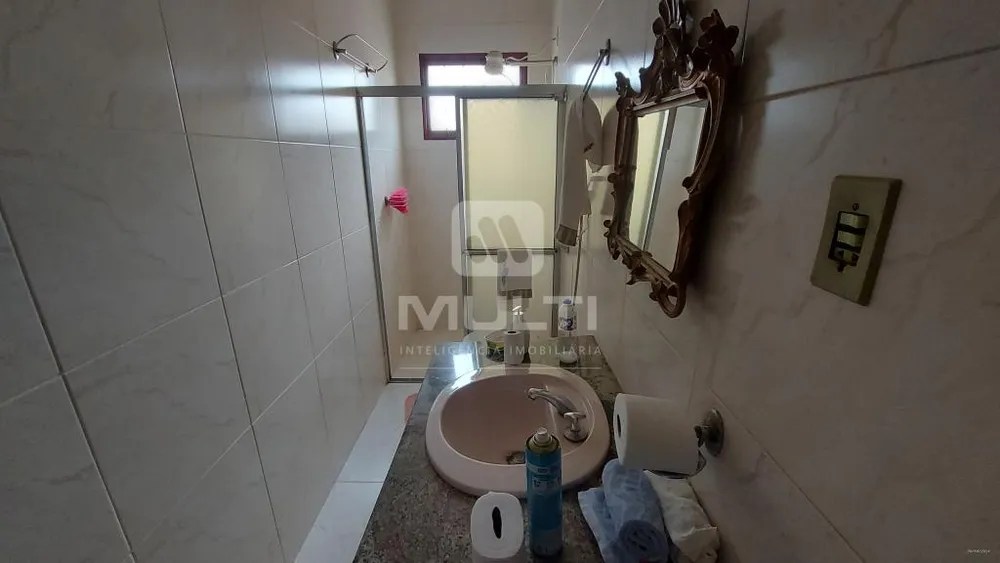 Casa, 4 quartos, 323 m² - Foto 10