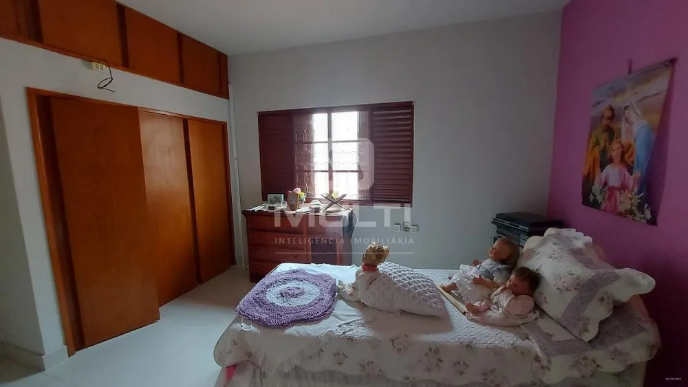 Casa, 4 quartos, 323 m² - Foto 11