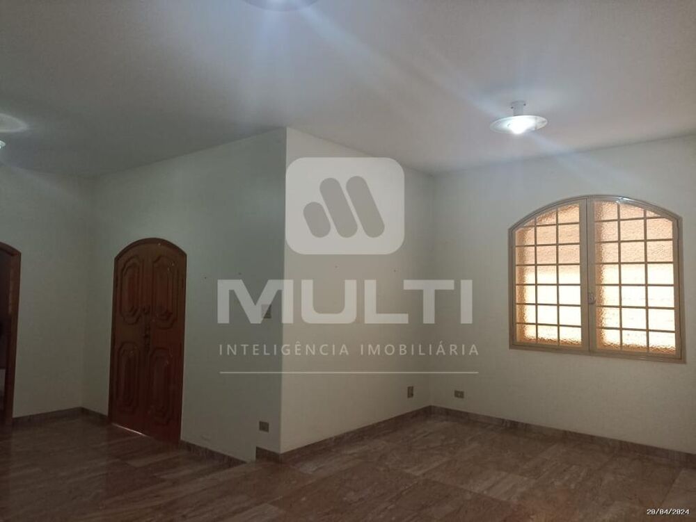 Casa, 1 quarto, 330 m² - Foto 23