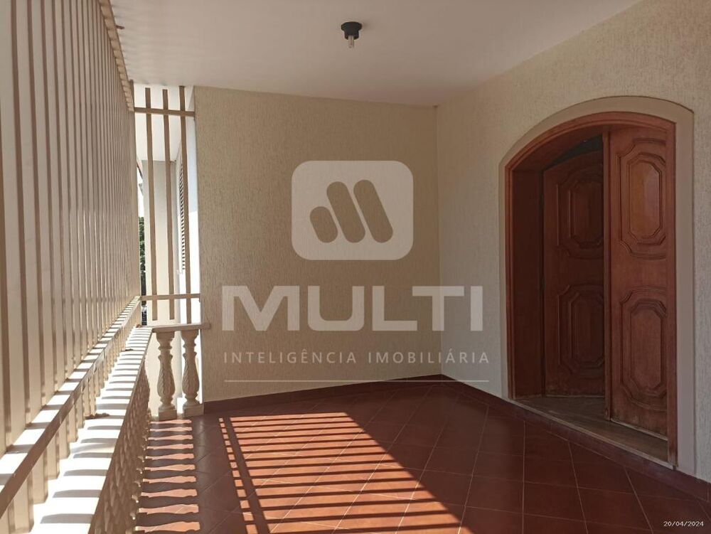 Casa, 1 quarto, 330 m² - Foto 6