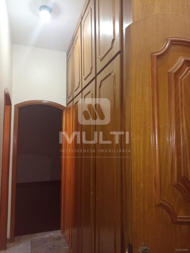 Casa, 1 quarto, 330 m² - Foto 11