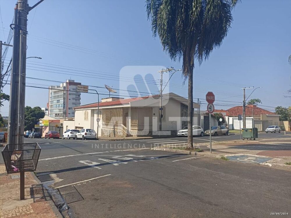 Casa, 1 quarto, 330 m² - Foto 1