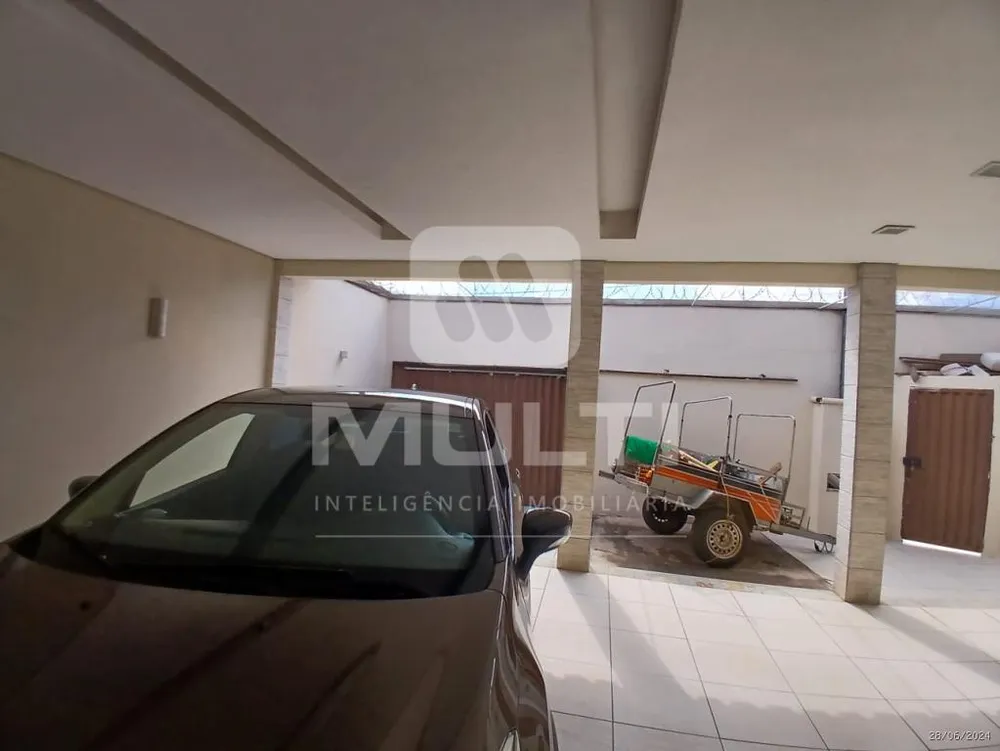 Casa, 5 quartos, 240 m² - Foto 7