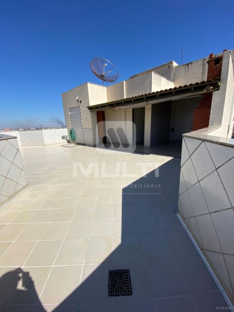 Cobertura, 4 quartos, 259 m² - Foto 2