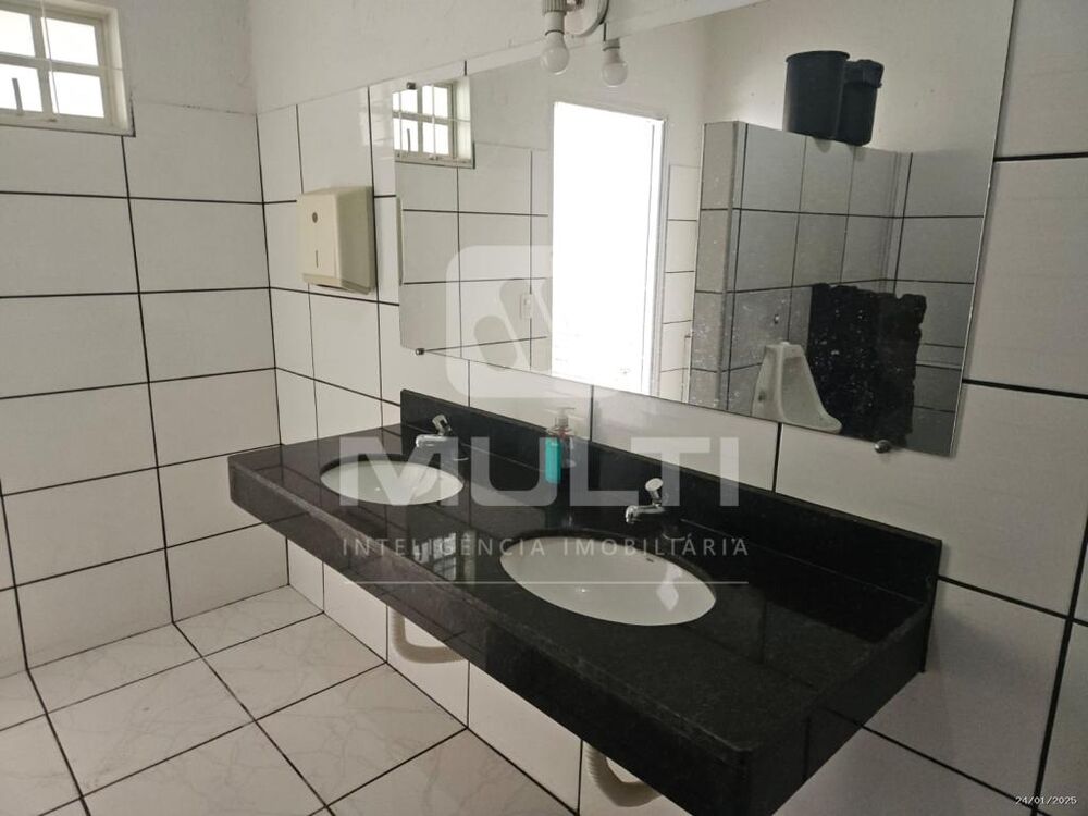 Casa, 3 quartos, 480 m² - Foto 2