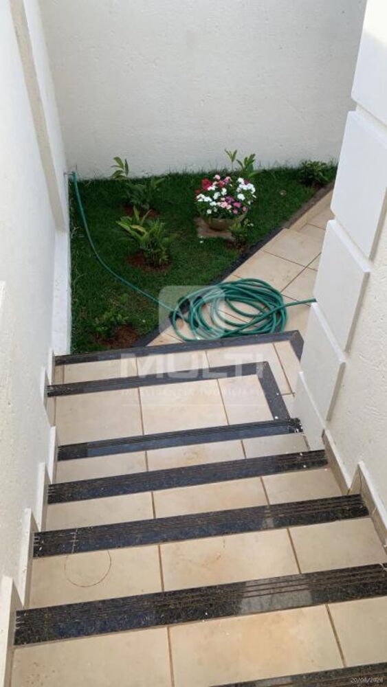 Casa, 3 quartos, 350 m² - Foto 1
